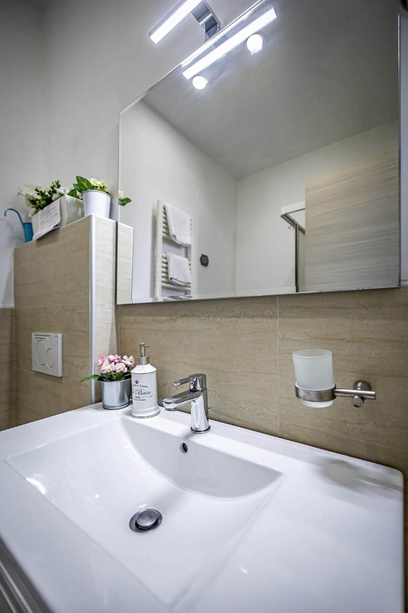 Il Viaggiator Leggero Bed & Breakfast Firenze Bagian luar foto